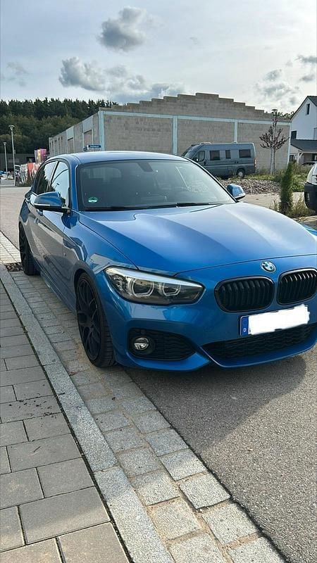 Blau Gebraucht 2019 BMW 125 M Sport Kleinwagen | 21.500 € (Fairer Preis) - Bild 1/4