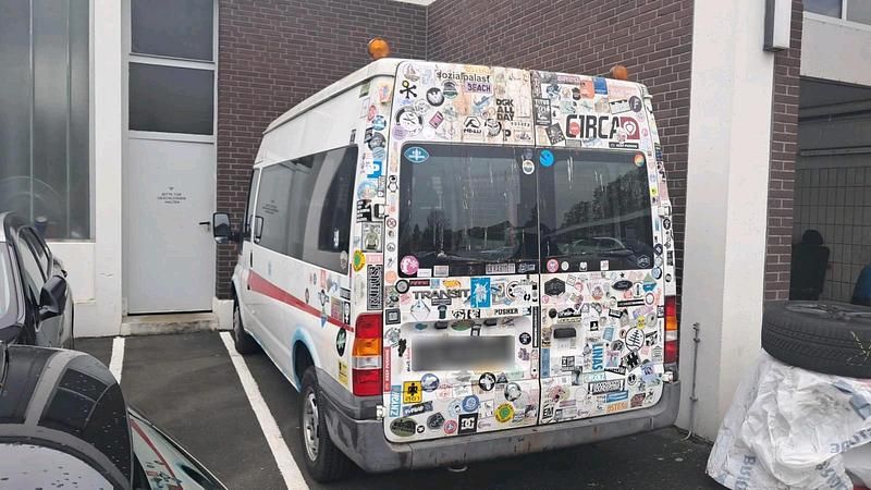 Gebraucht Ford Transit 100 PS (73 kW) 2002 Van / Kleinbus