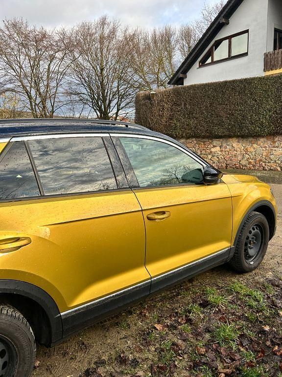 Gebraucht VW T-Roc Style 116 PS (85 kW) 2018 Gelb SUV