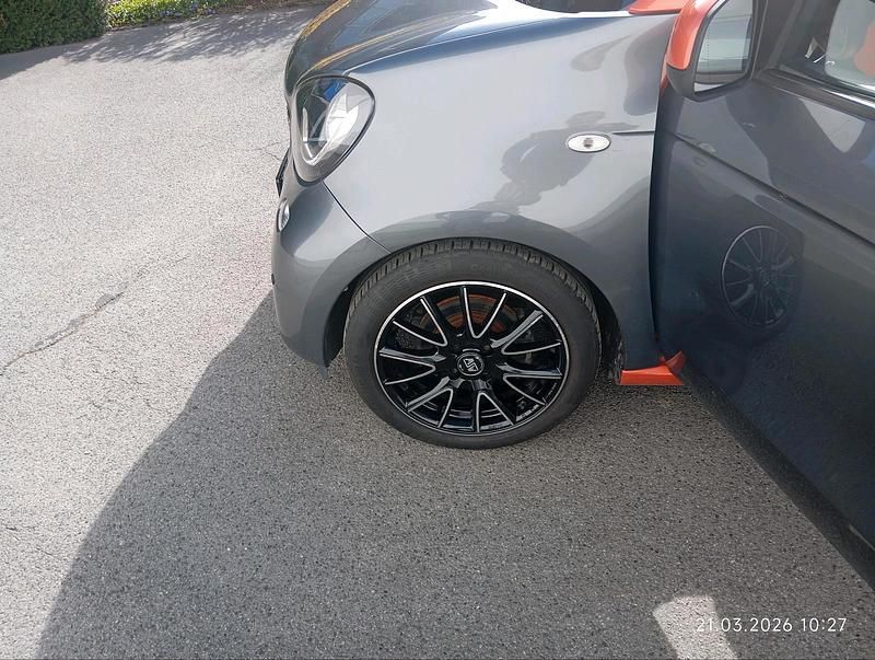Gebraucht Smart ForFour 89 PS (65 kW) 2016 Orange Kleinwagen