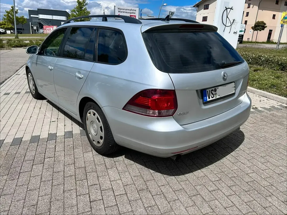Gebraucht VW Golf VI 105 PS (77 kW) 2010 Silber Kleinwagen
