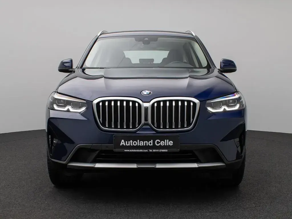 Gebraucht BMW X3 Sport Line 190 PS (139 kW) 2023 Blau SUV