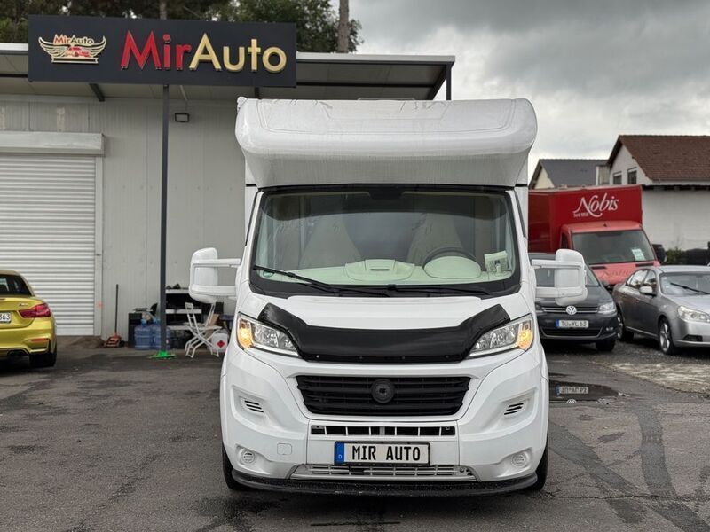 Weiß Gebraucht 2016 Fiat Ducato Van | 42.900 € - Bild 1/4