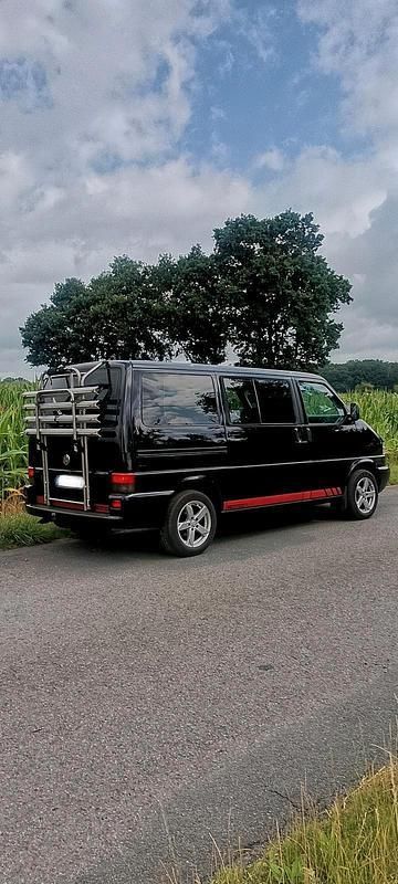 Schwarz Gebraucht 2000 VW T4 Van | 8.999 € (Guter Preis) - Bild 1/4