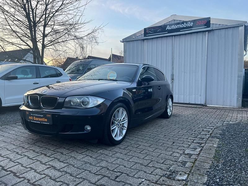 Gebraucht BMW 120 197 PS (144 kW) 2007 Schwarz Kleinwagen