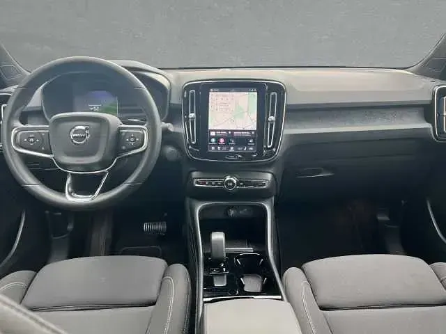 Gebraucht Volvo XC40 Plus 185 kW (252 PS) 2023 Silber SUV