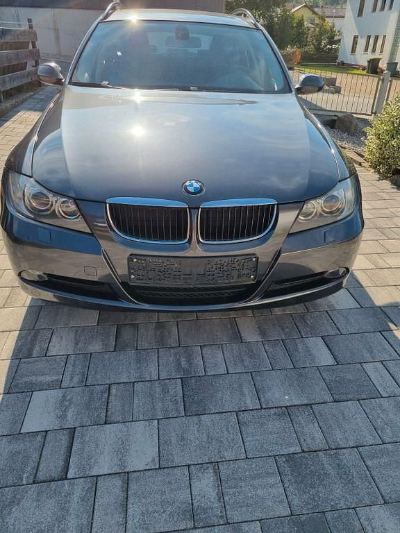 Gebraucht 2008 BMW 320 Kombi | 3.400 € (Superpreis) - Bild 1/4