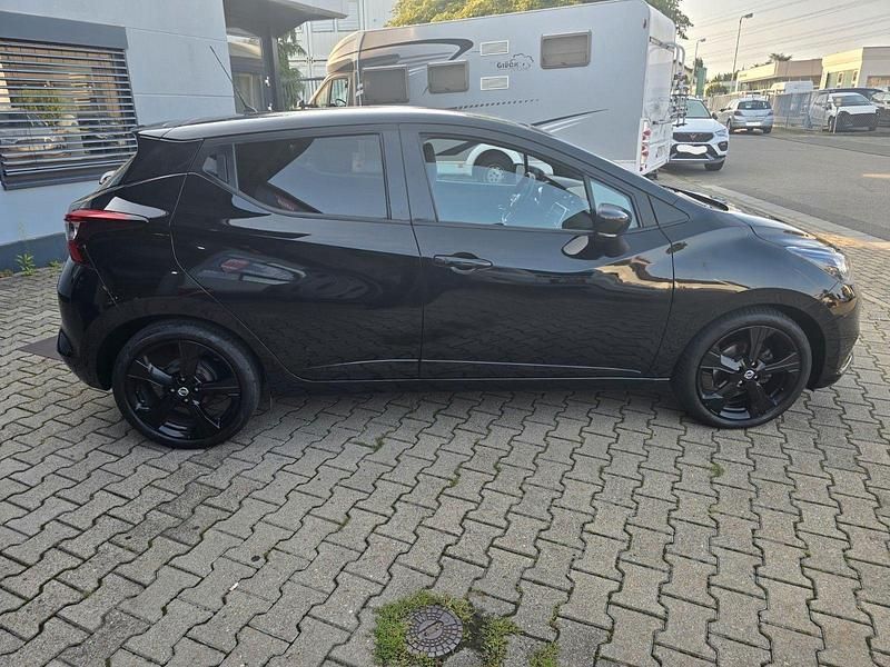 Gebraucht Nissan Micra 92 PS (67 kW) 2021 Schwarz Kleinwagen