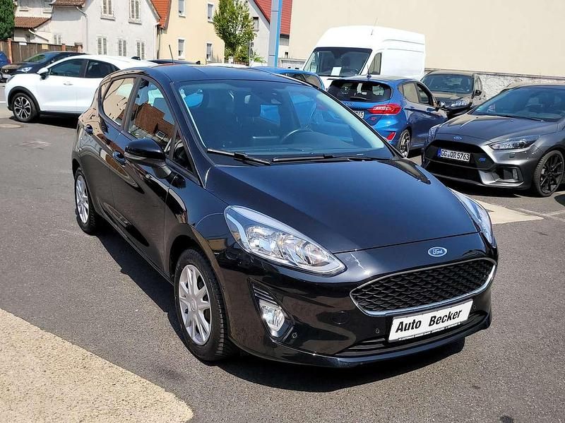 Shadow black Gebraucht 2019 Ford Fiesta Cool & Connect Kleinwagen | 11.490 € (Fairer Preis) - Bild 1/4