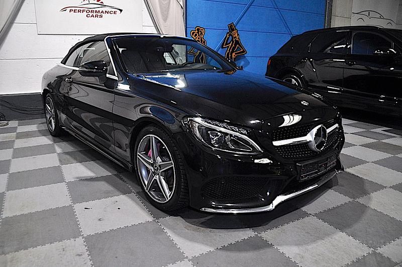 Gebraucht Mercedes C220 AMG line 170 PS (125 kW) 2017 Schwarz Cabrio