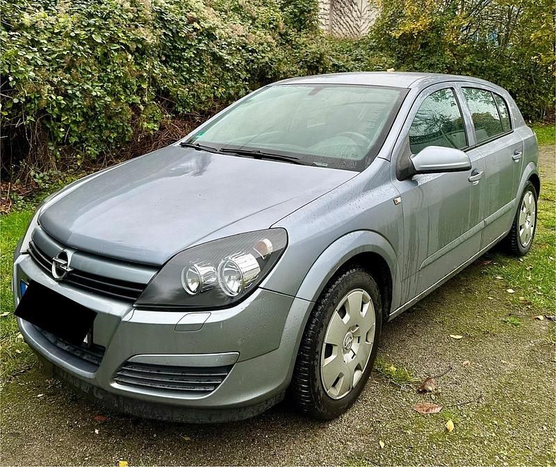 Gebraucht 2005 Opel Astra Limousine | 1.500 € (Etwas zu teuer) - Bild 1/4