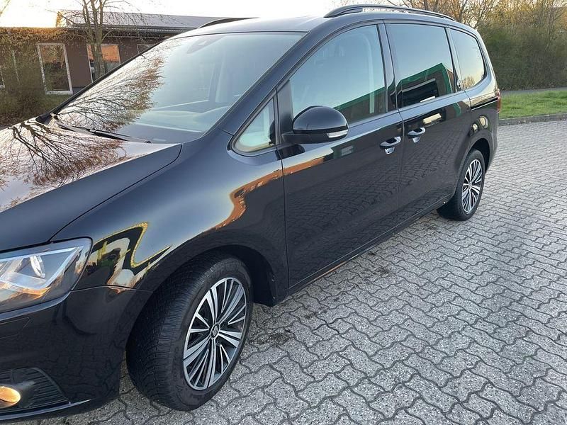 Gebraucht Seat Alhambra 184 PS (135 kW) 2017 Schwarz Van / Kleinbus