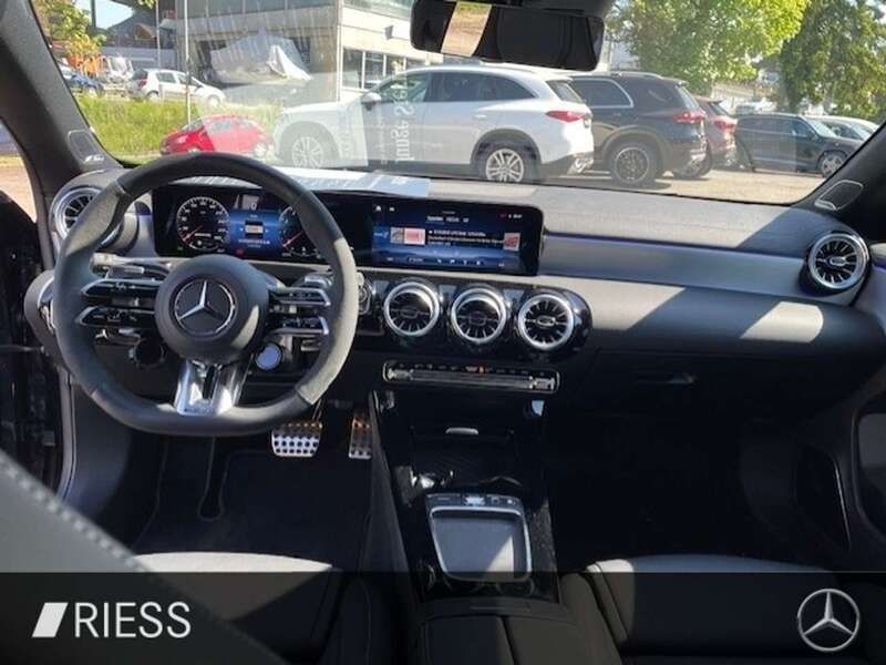 Gebraucht Mercedes CLA45 AMG AMG 422 PS (310 kW) 2024 Andere farbe Coupé