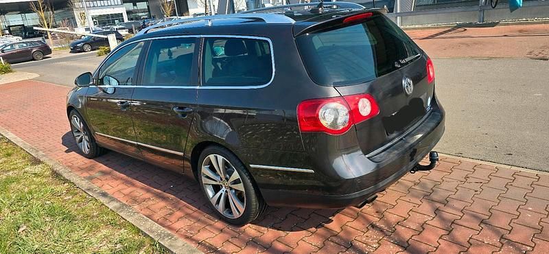 Gebraucht VW Passat 170 PS (125 kW) 2008 Braun Kombi