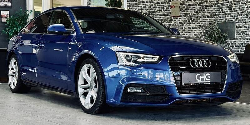 Blau Gebraucht 2016 Audi A5 Sportback S-Line Kleinwagen | 16.990 € (Guter Preis) - Bild 1/4