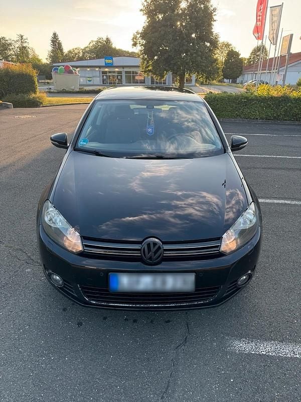 Gebraucht VW Golf 122 PS (89 kW) 2010 Schwarz Coupé