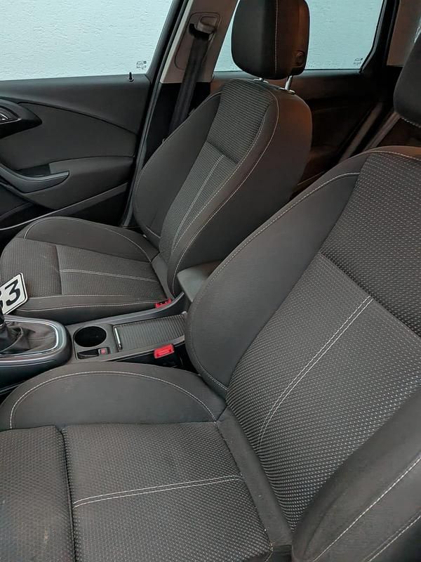 Gebraucht Opel Astra 136 PS (100 kW) 2015 Schwarz Kombi