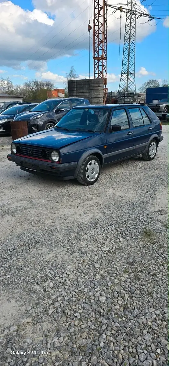 Second-hand VW Golf III 75 CP (55 kW) 1992 Hatchback