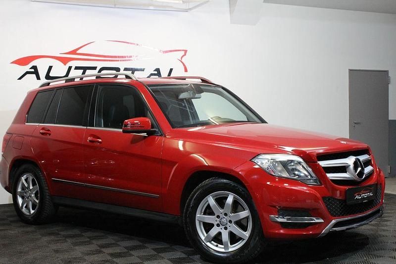 Gebraucht Mercedes GLK250 211 PS (155 kW) 2013 Rot SUV