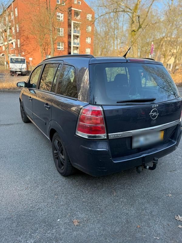 Gebraucht Opel Zafira 116 PS (85 kW) 2007 Blau Van / Kleinbus