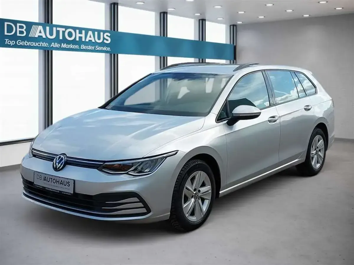 Gebraucht VW Golf VIII Life 116 PS (85 kW) 2023 Kombi