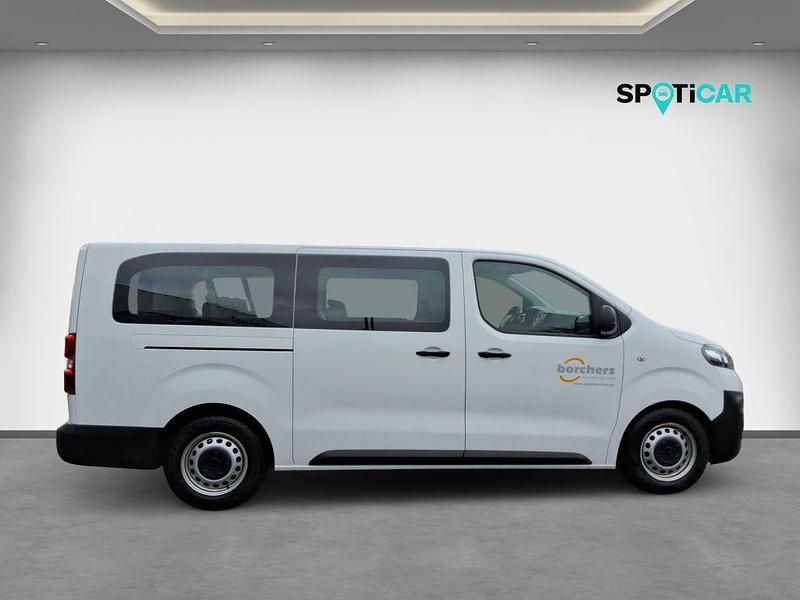 Gebraucht Opel Vivaro 120 PS (88 kW) 2021 Weiß Van / Kleinbus