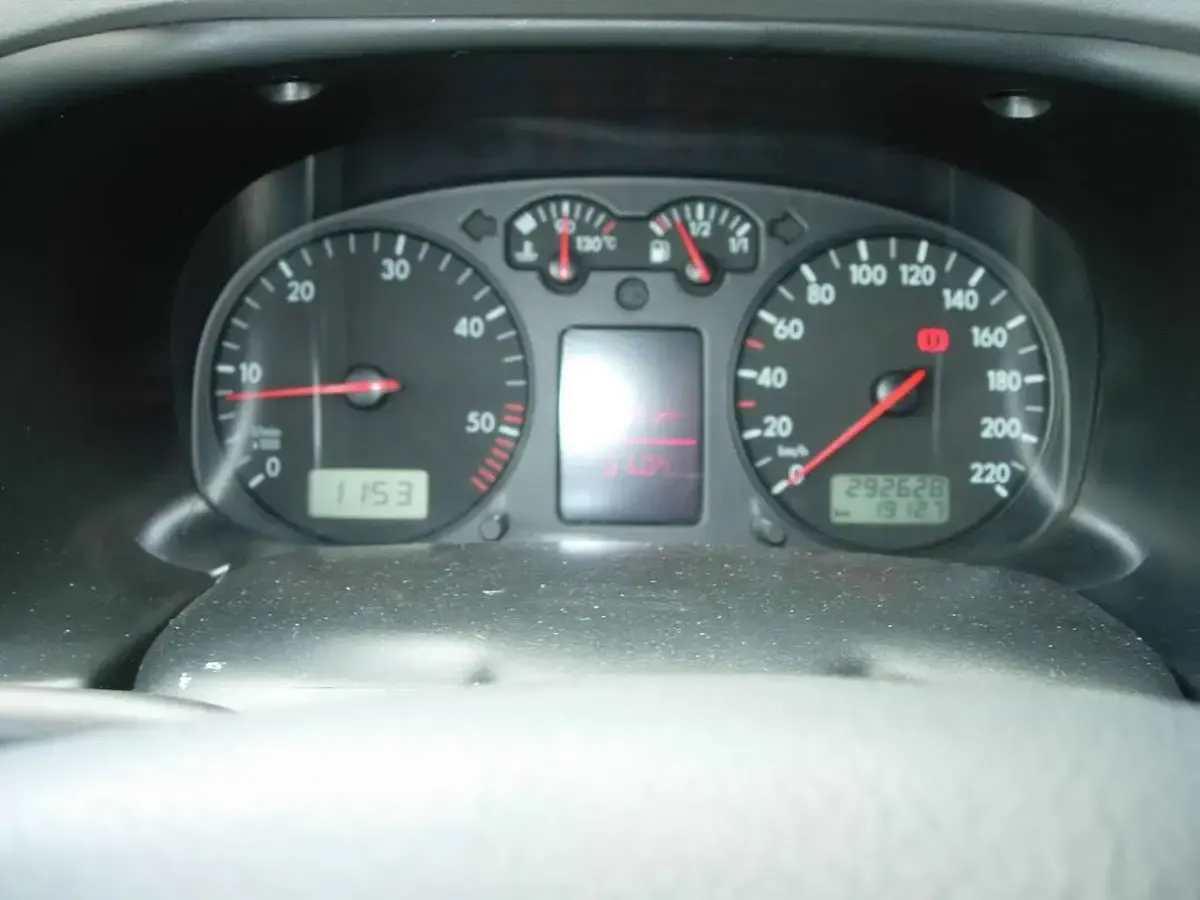 Gebraucht VW T4 151 PS (111 kW) 2002 Grau Van