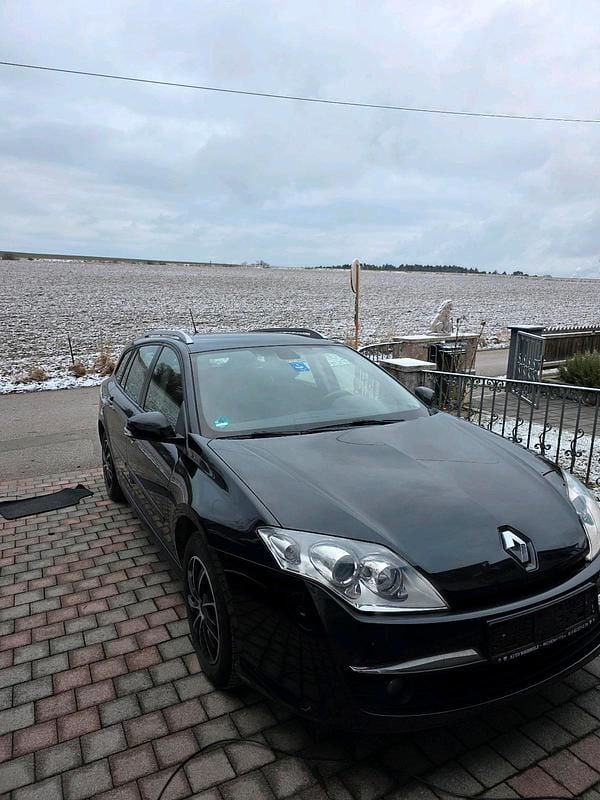 Gebraucht Renault Laguna III 140 PS (102 kW) 2009 Schwarz Kombi