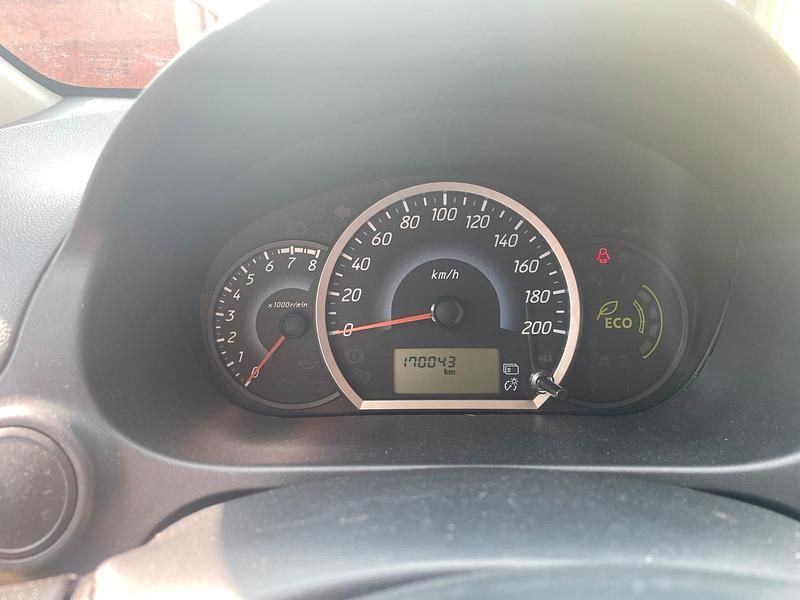 Gebraucht Mitsubishi Space Star 80 PS (58 kW) 2014 Schwarz Van / Kleinbus