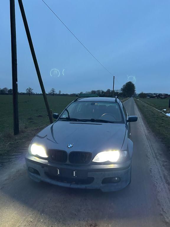 Gebraucht BMW 320 Exclusive 150 PS (110 kW) 2004 Blau Kombi