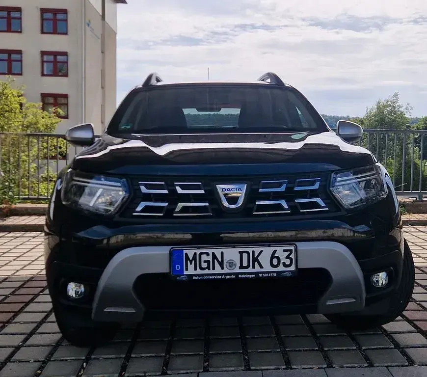Gebraucht Dacia Duster Comfort 137 PS (100 kW) 2023 Schwarz SUV