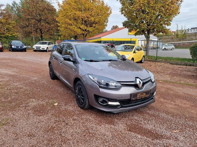 Grau Gebraucht 2015 Renault Mégane Limousine | 7.780 € (Fairer Preis) - Bild 1/4