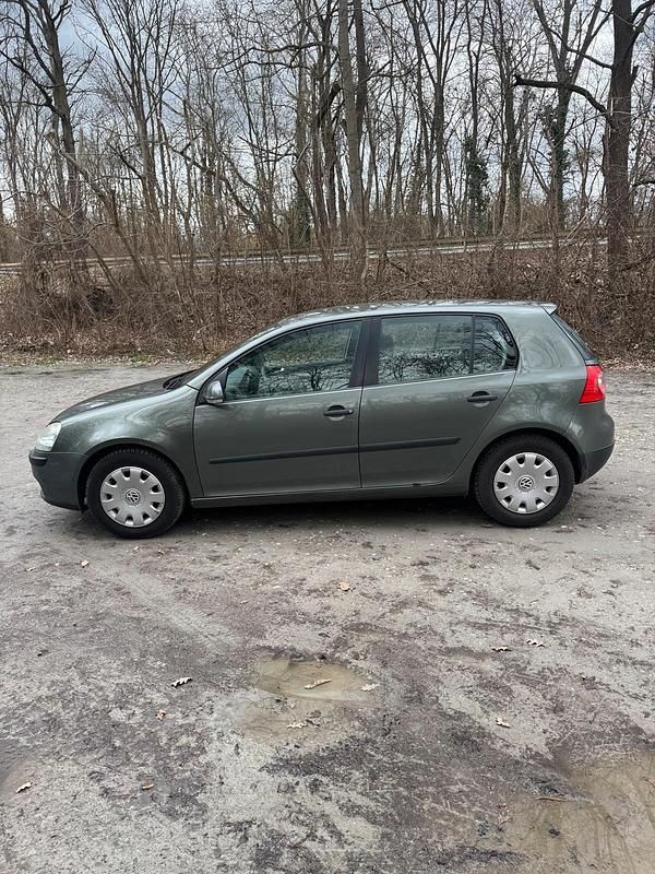 Gebraucht VW Golf V 75 PS (55 kW) 2004 Kleinwagen
