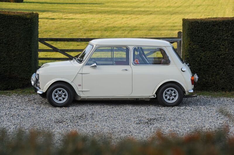 Gebraucht Mini Cooper 75 PS (55 kW) 1966 Weiß Kleinwagen