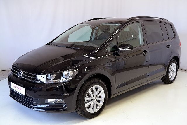 Gebraucht VW Touran Comfortline 110 PS (80 kW) 2016 Schwarz metallic Van / Kleinbus