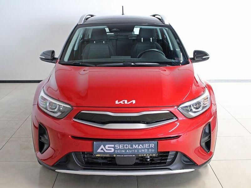 Gebraucht Kia Stonic Vision 101 PS (74 kW) 2023 Signalrot met. SUV