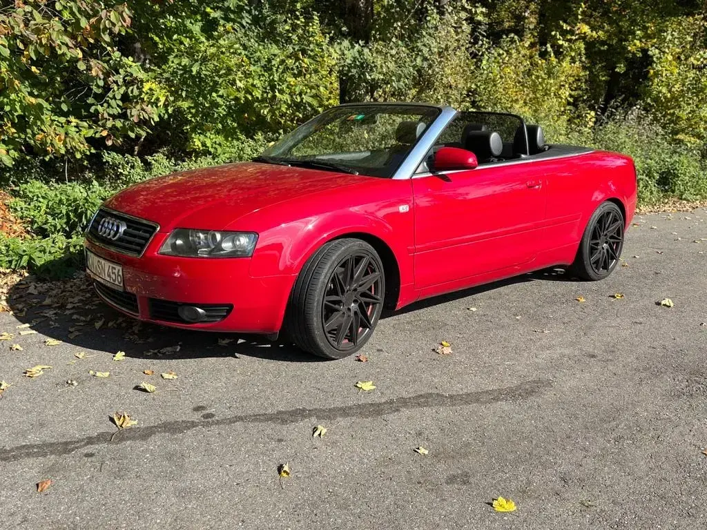 Gebraucht Audi Cabriolet 170 PS (125 kW) 2002 Rot Cabrio