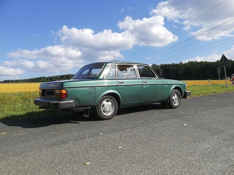 Gebraucht Volvo 240 107 PS (78 kW) 1980 Grün Limousine
