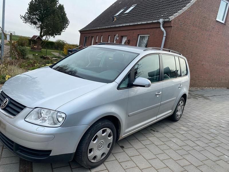 Gebraucht VW Touran 105 PS (77 kW) 2006 Silber Van / Kleinbus
