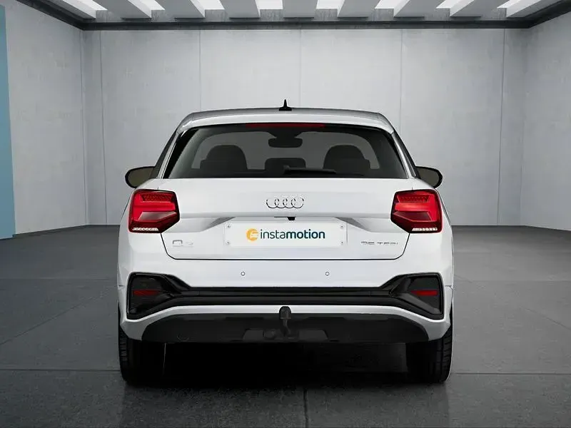 Gebraucht Audi Q2 150 PS (110 kW) 2025 Weiß SUV