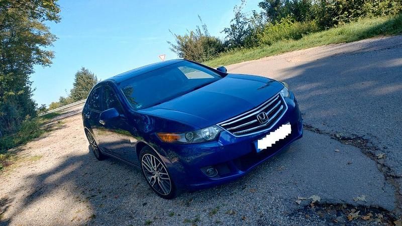 Blau Gebraucht 2010 Honda Accord Executive Limousine | 11.950 € - Bild 1/4
