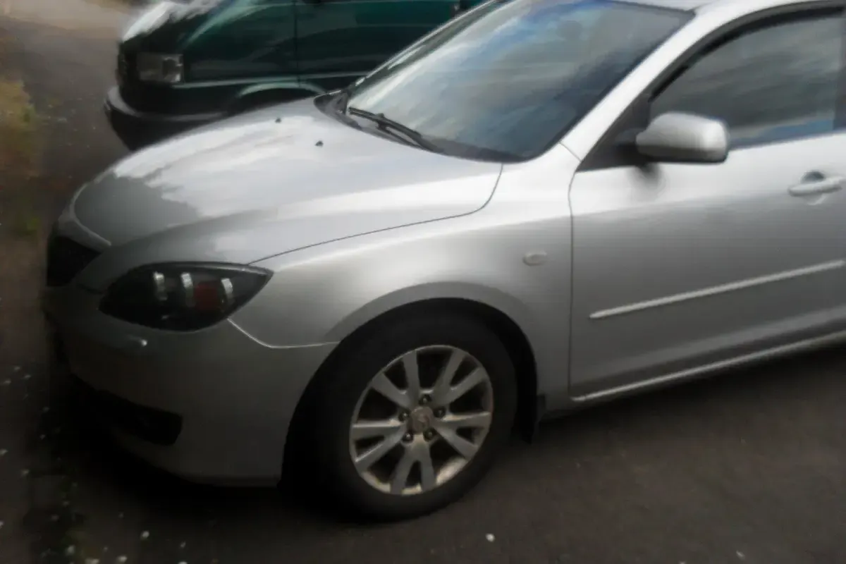 Gebraucht Mazda 3 105 PS (77 kW) 2008 Grau Limousine