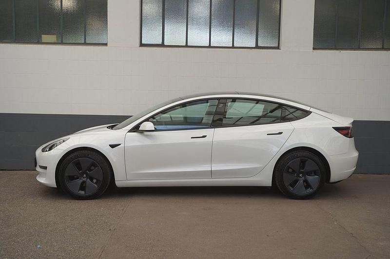 Gebraucht Tesla Model 3 Long Range AWD 366 kW (498 PS) 2022 Weiß Limousine