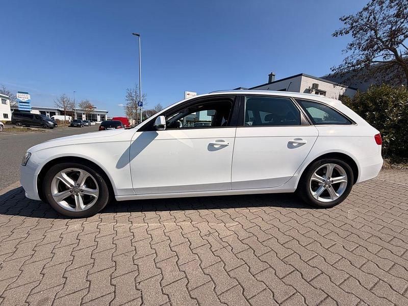 Second-hand Audi A4 Ambition 177 CP (130 kW) 2013 Alb Berlinǎ