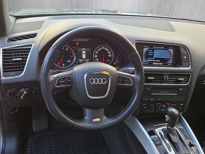 Gebraucht Audi Q5 S-Line 211 PS (155 kW) 2012 Daytonagrau (metallic) SUV