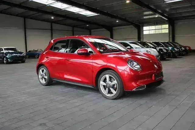 Second-hand Ora 03 125 kW (171 CP) 2023 Roșu Hatchback