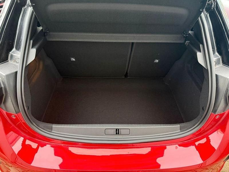 Gebraucht Opel Corsa 101 PS (74 kW) 2024 Rot Kleinwagen