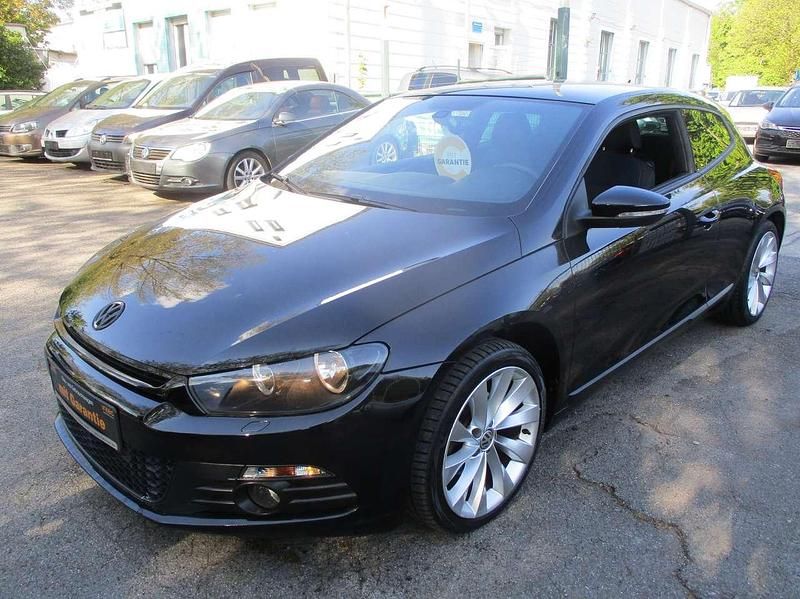 Gebraucht VW Scirocco Team 122 PS (89 kW) 2010 Deep black perleffekt Coupé