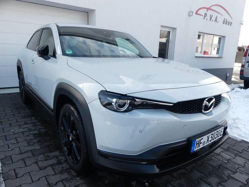 Weiß Gebraucht 2020 Mazda MX30 Edition SUV | 12.650 € (Guter Preis) - Bild 1/4