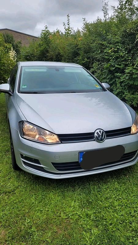 Gebraucht VW Golf VII Allstar 125 PS (91 kW) 2016 Grau Kleinwagen